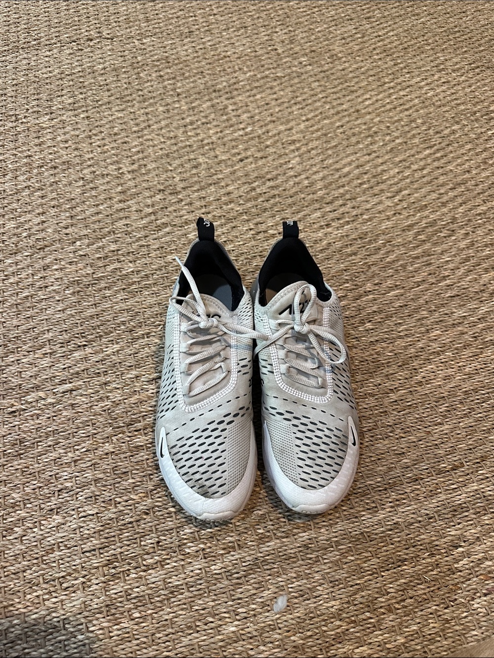 Nike Women's Light Gray and Black Running Sneakers